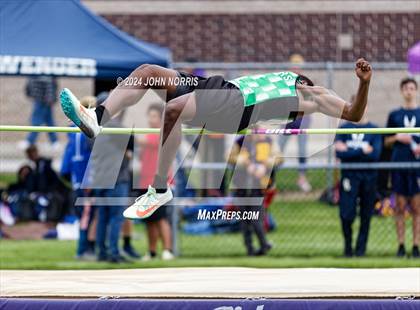 Thumbnail 2 in 2024 New Haven Relays  photogallery.