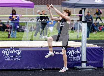 Thumbnail 2 in 2024 New Haven Relays  photogallery.