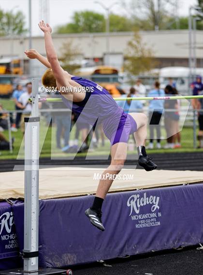 Thumbnail 1 in 2024 New Haven Relays  photogallery.