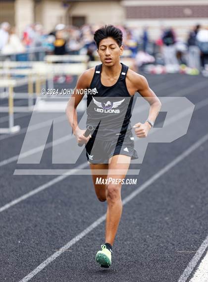 Thumbnail 2 in 2024 New Haven Relays  photogallery.