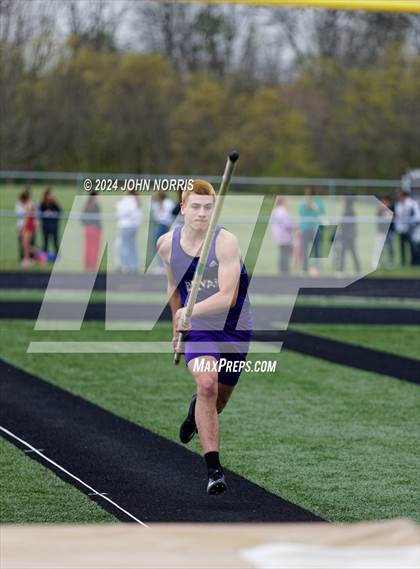 Thumbnail 2 in 2024 New Haven Relays  photogallery.