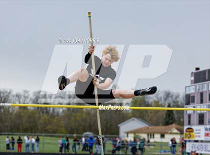 Thumbnail 2 in 2024 New Haven Relays  photogallery.