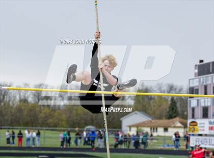Thumbnail 1 in 2024 New Haven Relays  photogallery.