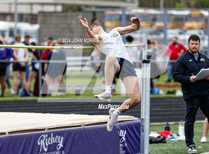 Thumbnail 1 in 2024 New Haven Relays  photogallery.