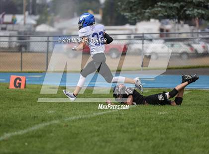 Thumbnail 2 in Post Falls @ Coeur d'Alene  White (Scrimmage) photogallery.