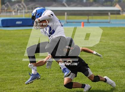 Thumbnail 1 in Post Falls @ Coeur d'Alene  White (Scrimmage) photogallery.