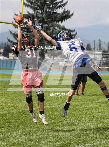 Thumbnail 2 in Post Falls @ Coeur d'Alene  White (Scrimmage) photogallery.