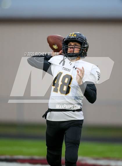 Thumbnail 3 in Prairie Grove @ Gentry photogallery.