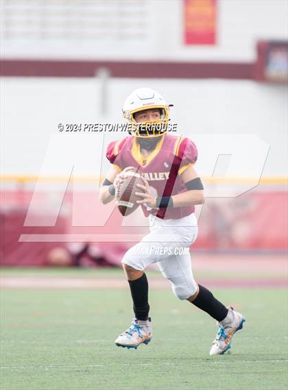 Thumbnail 2 in Bishop Diego @ Simi Valley photogallery.