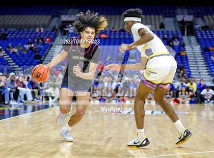 Thumbnail 3 in McKinney vs. Duncanville (UIL 6A State Final) photogallery.