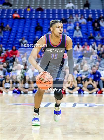 Thumbnail 3 in McKinney vs. Duncanville (UIL 6A State Final) photogallery.