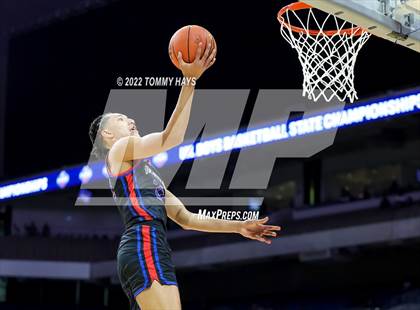 Thumbnail 3 in McKinney vs. Duncanville (UIL 6A State Final) photogallery.