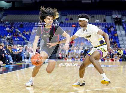 Thumbnail 2 in McKinney vs. Duncanville (UIL 6A State Final) photogallery.