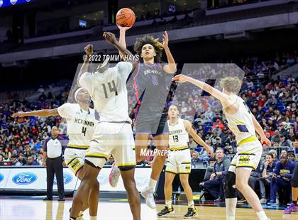 Thumbnail 2 in McKinney vs. Duncanville (UIL 6A State Final) photogallery.
