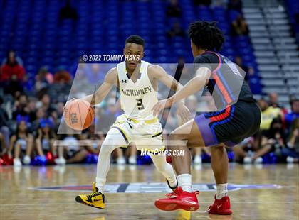 Thumbnail 2 in McKinney vs. Duncanville (UIL 6A State Final) photogallery.