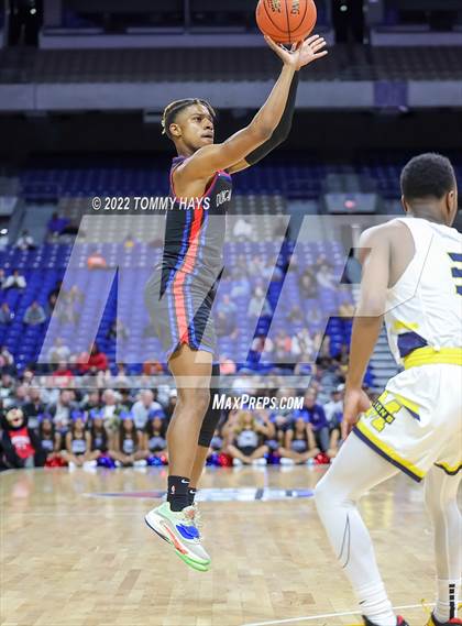 Thumbnail 3 in McKinney vs. Duncanville (UIL 6A State Final) photogallery.