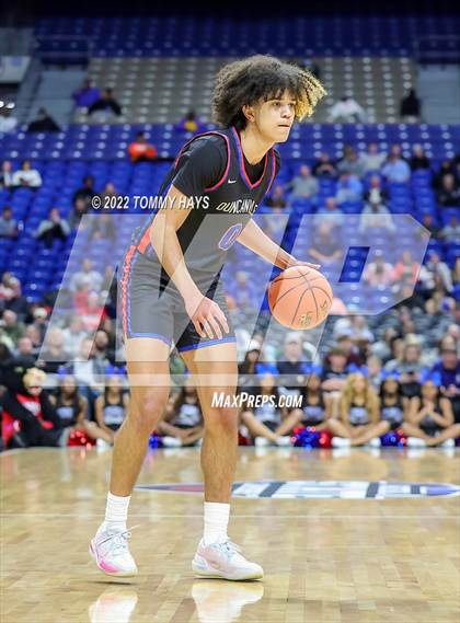 Thumbnail 2 in McKinney vs. Duncanville (UIL 6A State Final) photogallery.