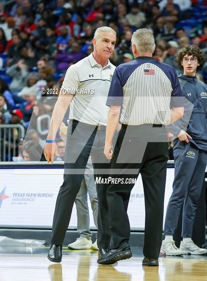 Thumbnail 2 in McKinney vs. Duncanville (UIL 6A State Final) photogallery.