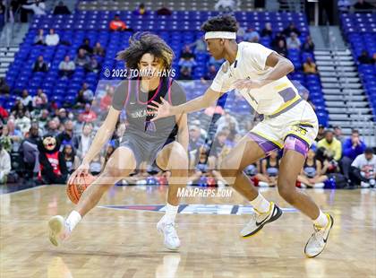 Thumbnail 1 in McKinney vs. Duncanville (UIL 6A State Final) photogallery.