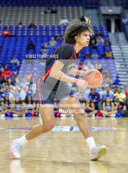 Thumbnail 1 in McKinney vs. Duncanville (UIL 6A State Final) photogallery.