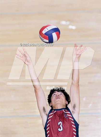 Thumbnail 3 in Sand Creek vs. Mesa Ridge photogallery.