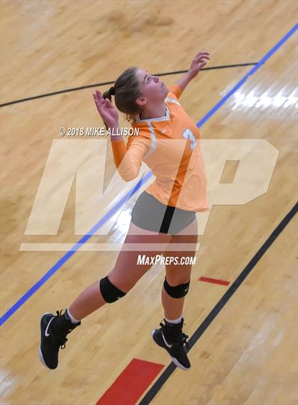 Thumbnail 3 in Hixson vs Sullivan Central (Choo Choo Classic Tournament) photogallery.