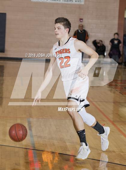 Thumbnail 1 in Unity @ Webster (WIAA D4 Regional Semifinal)  photogallery.