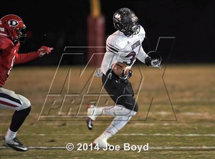 Thumbnail 1 in Decatur vs. Southside (AHSAA 6A Playoff) photogallery.