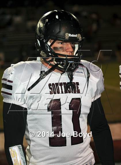 Thumbnail 3 in Decatur vs. Southside (AHSAA 6A Playoff) photogallery.