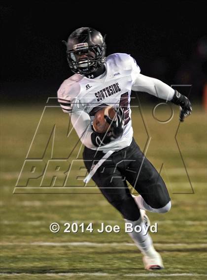 Thumbnail 1 in Decatur vs. Southside (AHSAA 6A Playoff) photogallery.