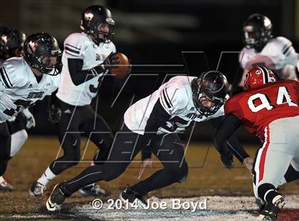 Thumbnail 3 in Decatur vs. Southside (AHSAA 6A Playoff) photogallery.