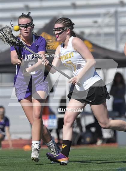 Thumbnail 2 in Carlsbad vs Capistrano Valley (LA/OC Shootout) photogallery.