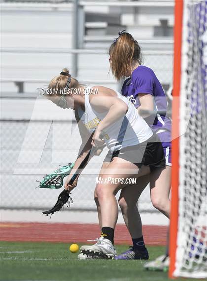 Thumbnail 2 in Carlsbad vs Capistrano Valley (LA/OC Shootout) photogallery.