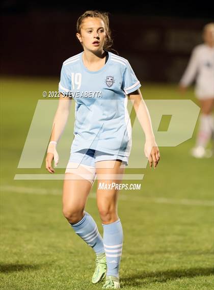 Thumbnail 2 in Valor Christian vs. Grandview photogallery.