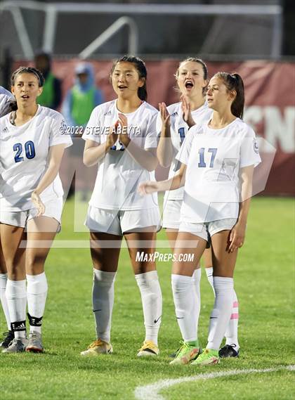 Thumbnail 1 in Valor Christian vs. Grandview photogallery.
