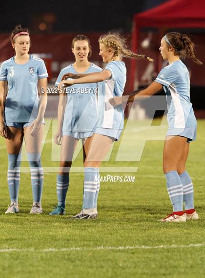 Thumbnail 1 in Valor Christian vs. Grandview photogallery.
