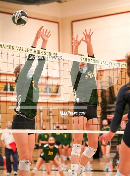 Thumbnail 3 in Campolindo @ San Ramon Valley (NCS D1 Quarterfinal) photogallery.