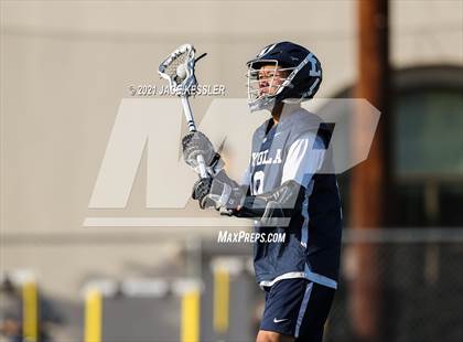 Thumbnail 1 in Loyola @ Crespi photogallery.