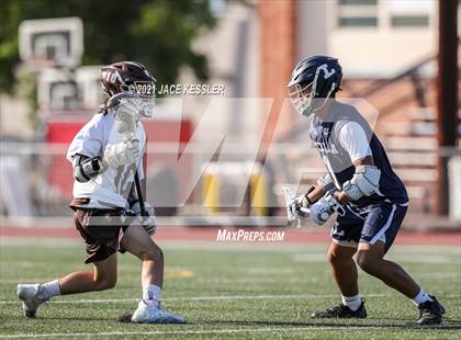 Thumbnail 3 in Loyola @ Crespi photogallery.