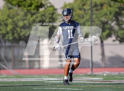 Thumbnail 3 in Loyola @ Crespi photogallery.