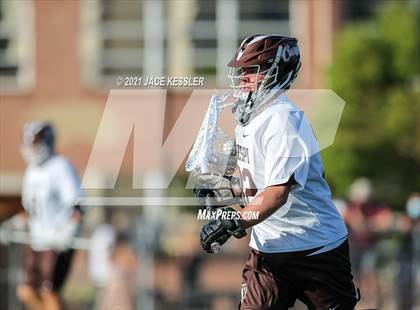 Thumbnail 1 in Loyola @ Crespi photogallery.