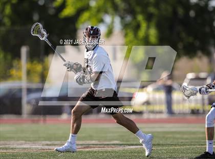 Thumbnail 3 in Loyola @ Crespi photogallery.
