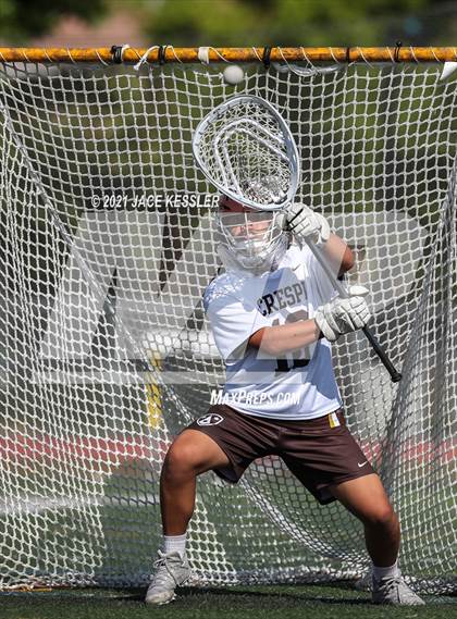 Thumbnail 3 in Loyola @ Crespi photogallery.