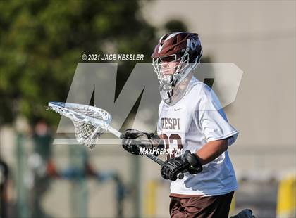 Thumbnail 3 in Loyola @ Crespi photogallery.