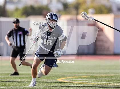 Thumbnail 3 in Loyola @ Crespi photogallery.
