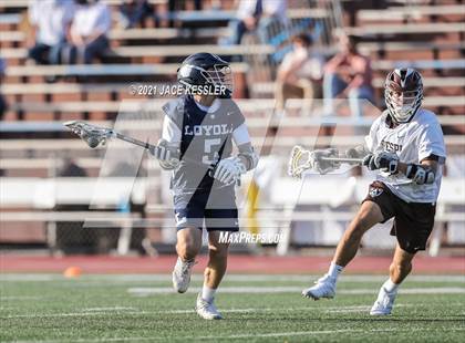 Thumbnail 1 in Loyola @ Crespi photogallery.