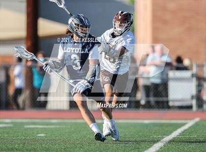 Thumbnail 3 in Loyola @ Crespi photogallery.