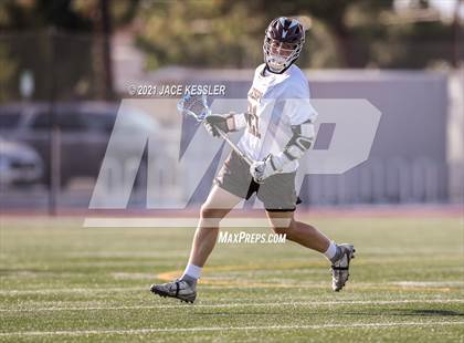 Thumbnail 1 in Loyola @ Crespi photogallery.