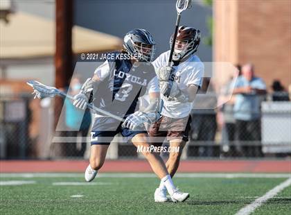 Thumbnail 1 in Loyola @ Crespi photogallery.
