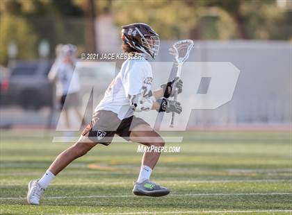 Thumbnail 2 in Loyola @ Crespi photogallery.